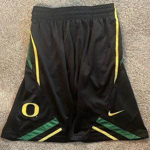 Nike Oregon basketball shorts